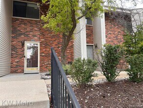 Building Photo - 6168 Palomino Ct