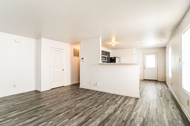 Foto del edificio - Coming Soon! 3 Bedroom Single Family Home