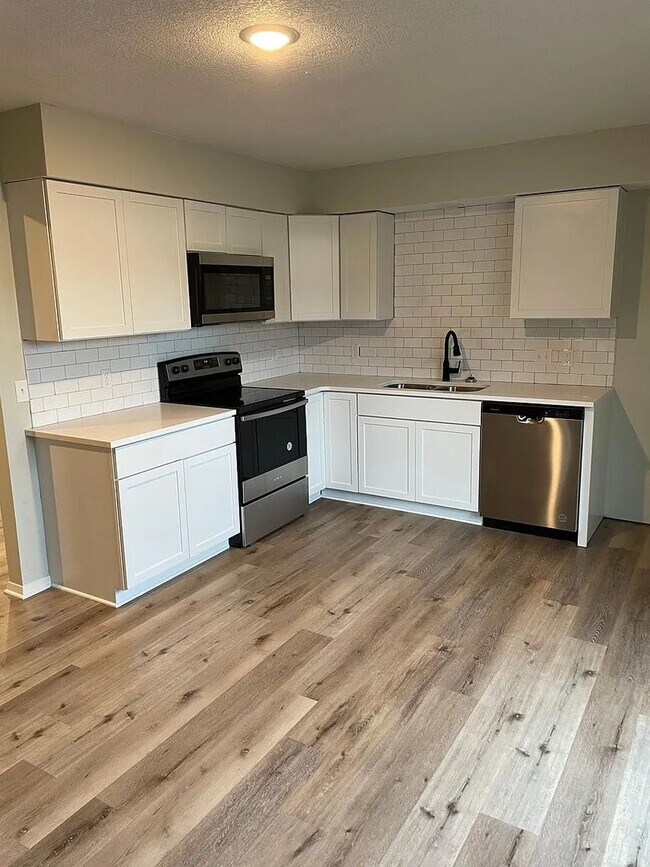 Foto del edificio - Perfect 2 Bedroom, 1 Bathroom!