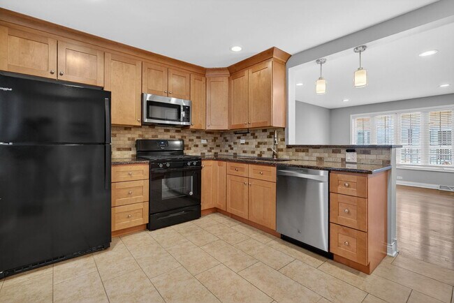 Foto del edificio - 15 S Waiola Ave