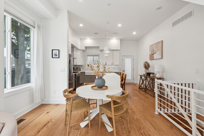 Foto del edificio - 2224 Amber St