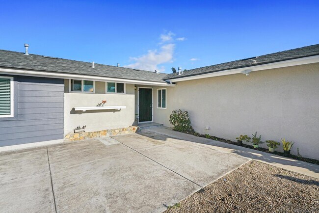 Foto del edificio - 7684 Meadowbrook Ct