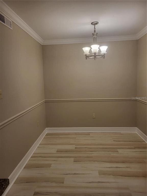 Building Photo - 3360 S Osprey Ave