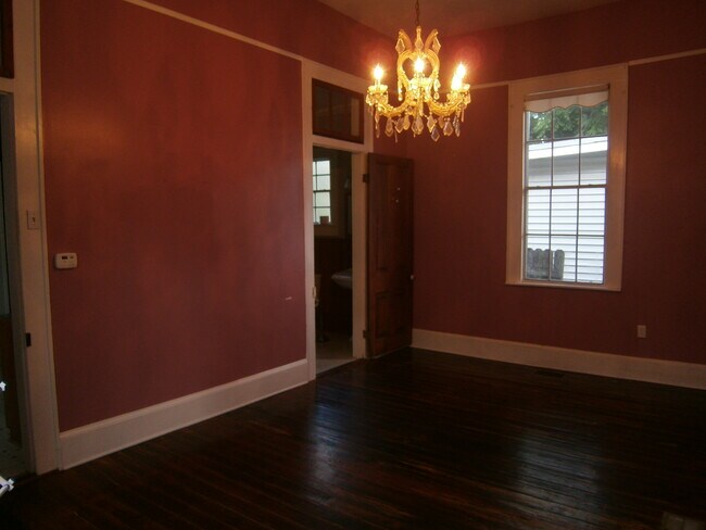 Foto del edificio - 220 Amelia St