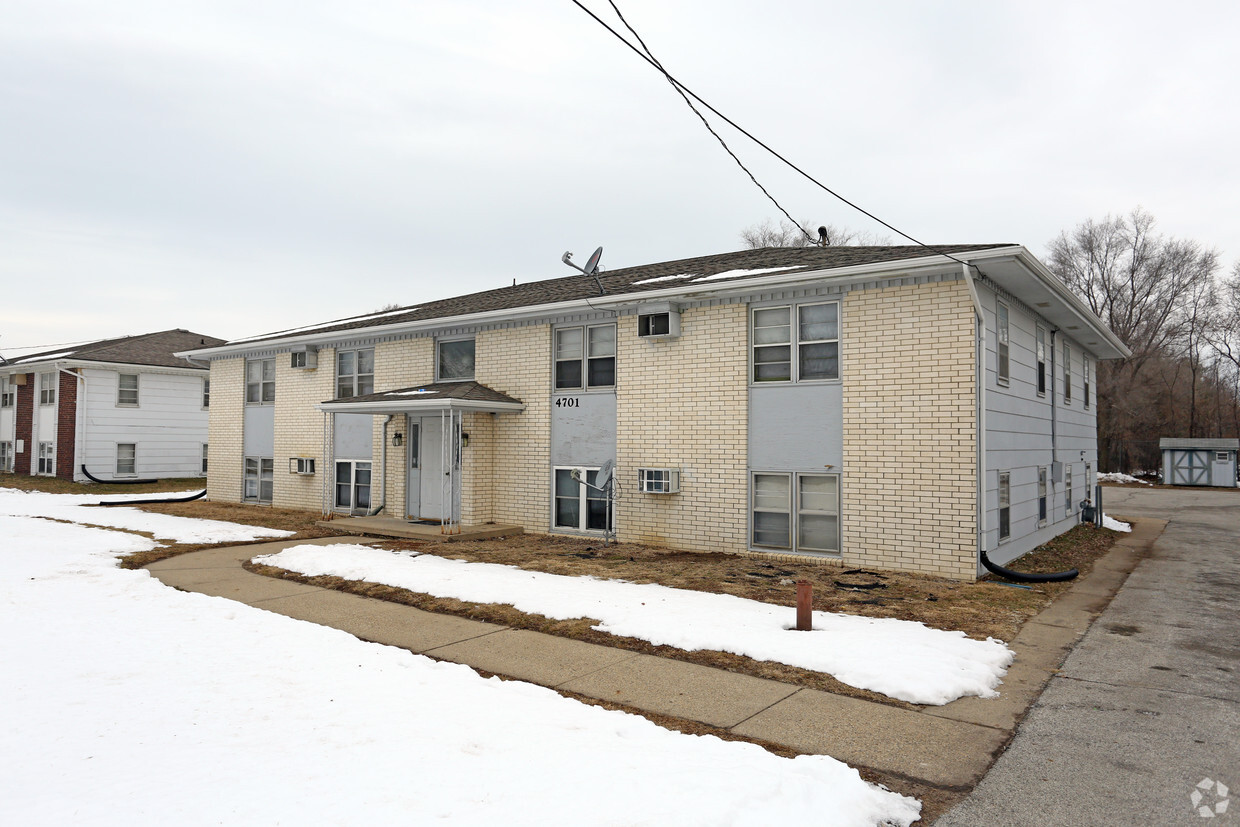 4701 NW 62nd Ave, Johnston, IA 50131 Apartments in Johnston, IA