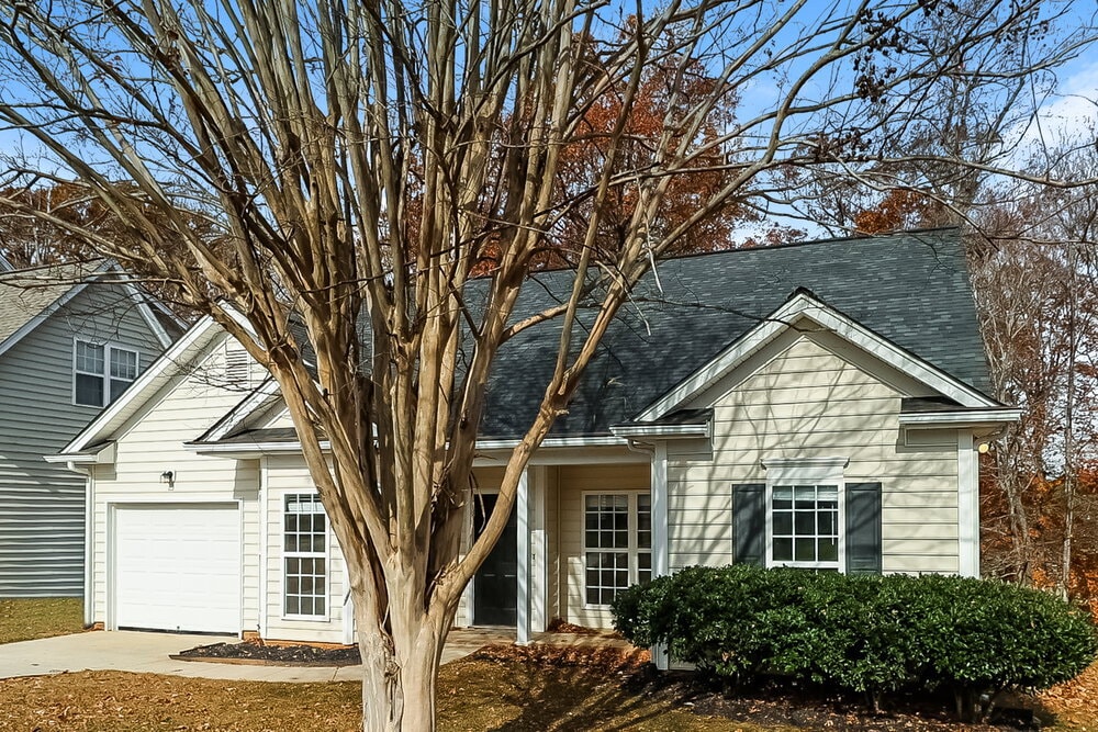 Foto principal - 197 Everett Park Dr