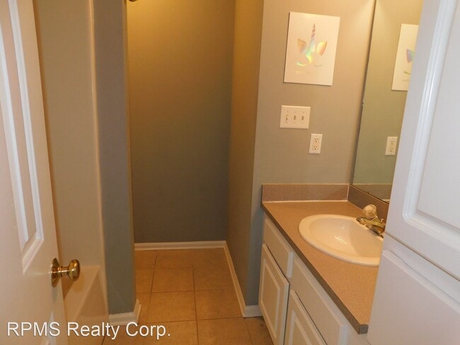 Building Photo - 2 br, 2.5 bath House - 2039 Lennox Sq