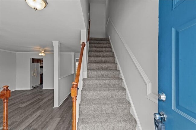 Foto del edificio - 4712 Ashbury Ln