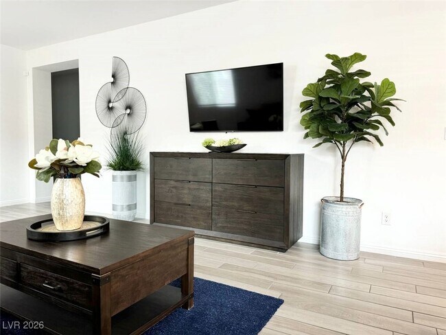 Building Photo - 3713 Neblina Dr