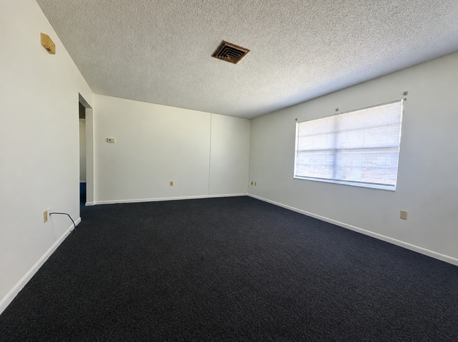 Building Photo - 275 25th St SW