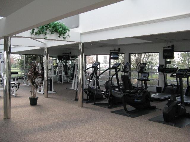 Foto del edificio - 6737 Lagrange Dr