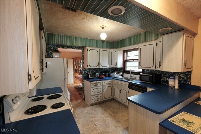 Foto del edificio - 22560 Libby Rd