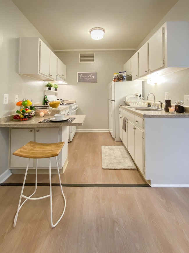 Foto del edificio - Park East - Park Knowles Apartments