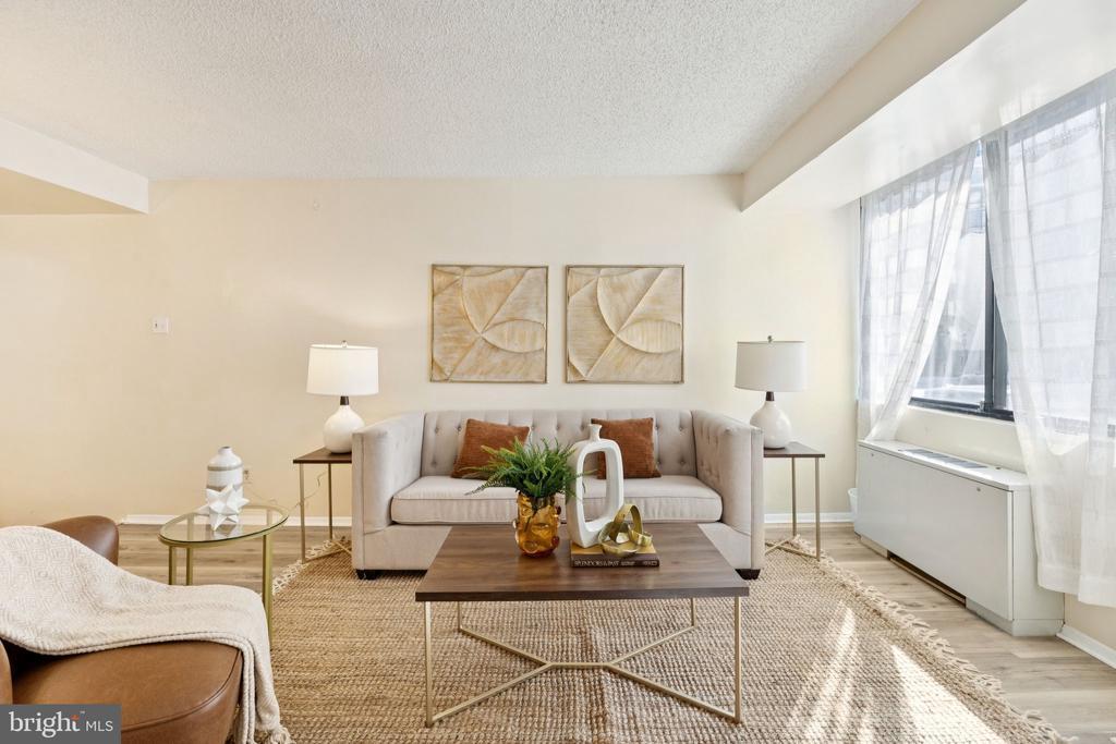 Foto principal - 1245 13th St NW