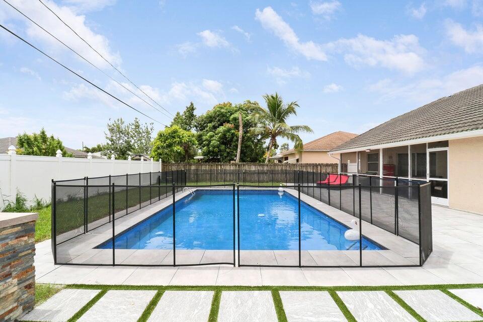 Foto principal - 2962 SW Coastal Terrace