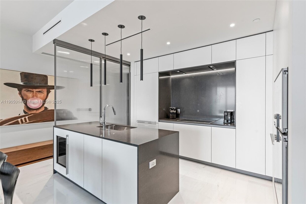 Foto principal - 300 Biscayne Blvd Way