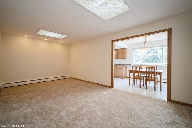 Foto del edificio - 5309 W Devon Ave