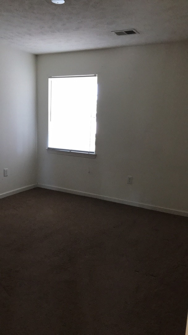 Foto del edificio - 2 Bedroom unfurnished Condo in River Oaks