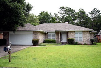 Building Photo - 1659 Northridge Rd