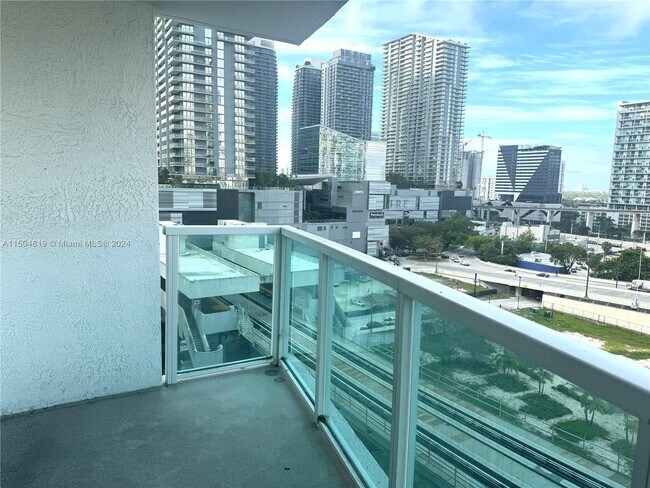 Foto del edificio - 31 SE 5th St