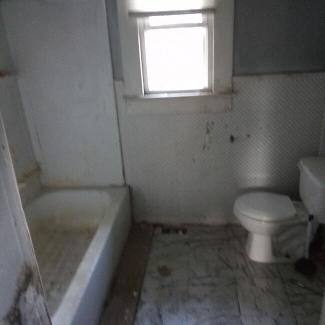 Foto del edificio - New Listing! Now Available! - $790 Month /...