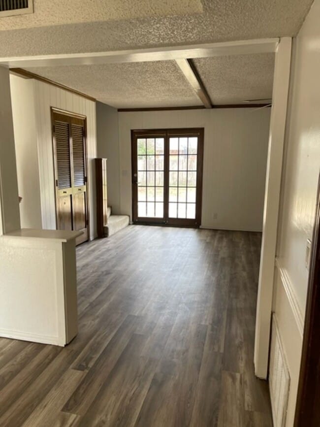 Foto del edificio - 7815 E 77th Pl
