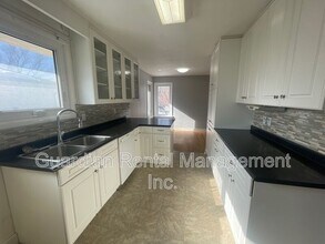 Building Photo - 110 Stardust Crescent