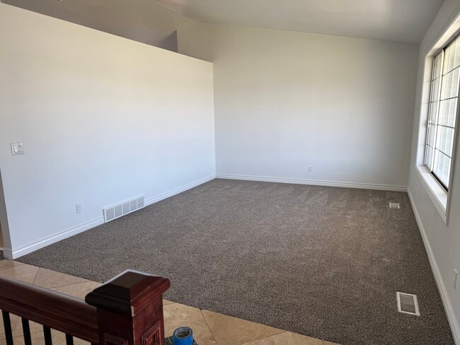 Building Photo - 4785 W Dorilee Dr