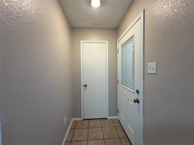 Building Photo - 1826 Trailview Dr