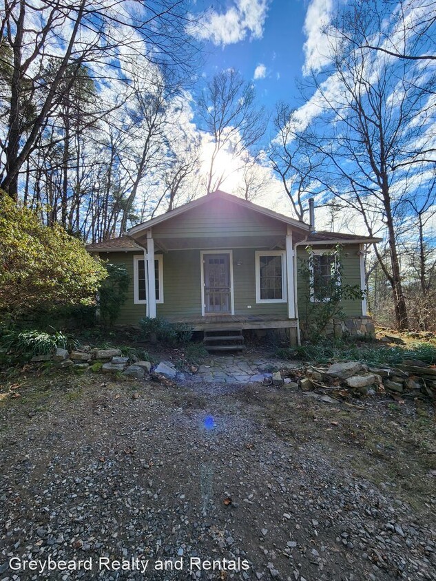 Primary Photo - 2 br, 1 bath House - 379 Rainbow Terrace