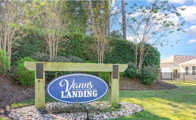 Foto del edificio - 905 Mildred Ct