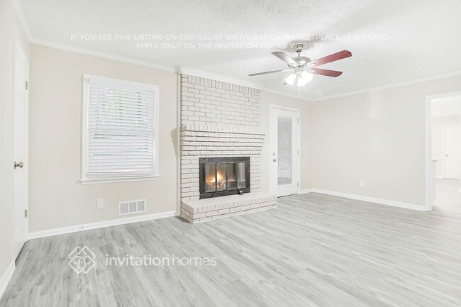 Building Photo - 3074 Dover Ln