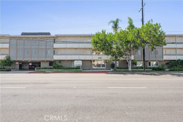 Foto principal - 4160 W 182nd St