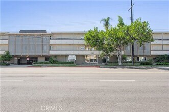 Building Photo - 4160 W 182nd St