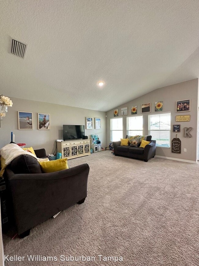 Building Photo - 4 br, 2 bath House - 1731 Durden Dr.