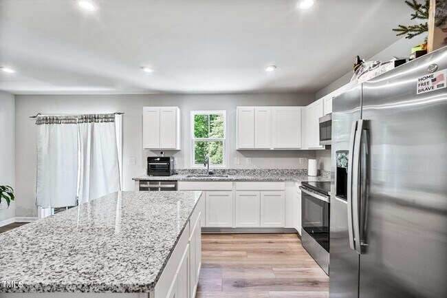 Foto del edificio - Build Equity While Leasing - Lease and Own...