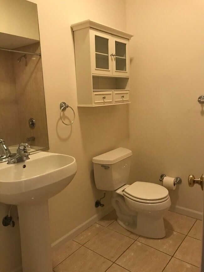 Foto del edificio - 7323 N Honore St