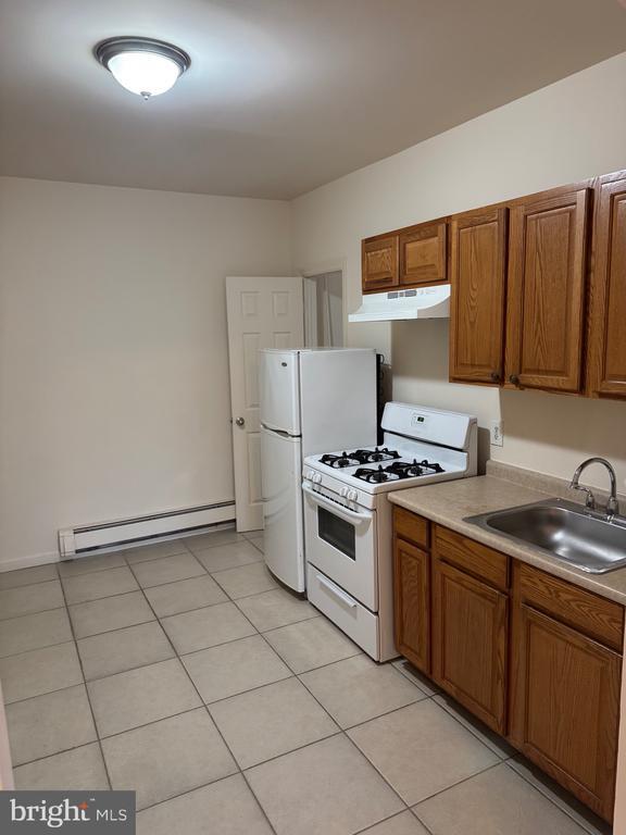 Building Photo - 400 Richey Ave