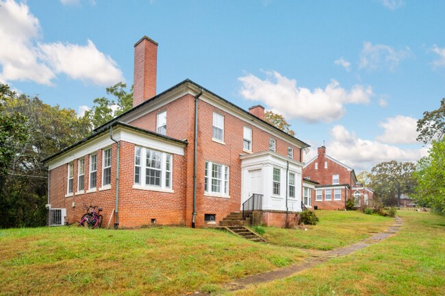 Foto del edificio - 506a N Thomas Rd