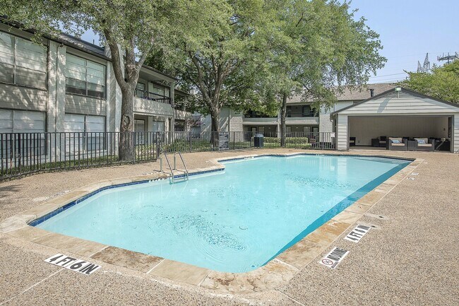 Hunters Glen Apartments - Plano Tx Apartmentscom