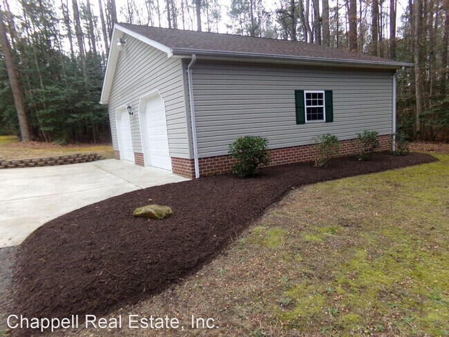 Building Photo - 3 br, 3 bath House - 16411 South Crater Road