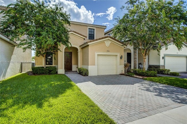 Building Photo - 19313 NE 8th Ct
