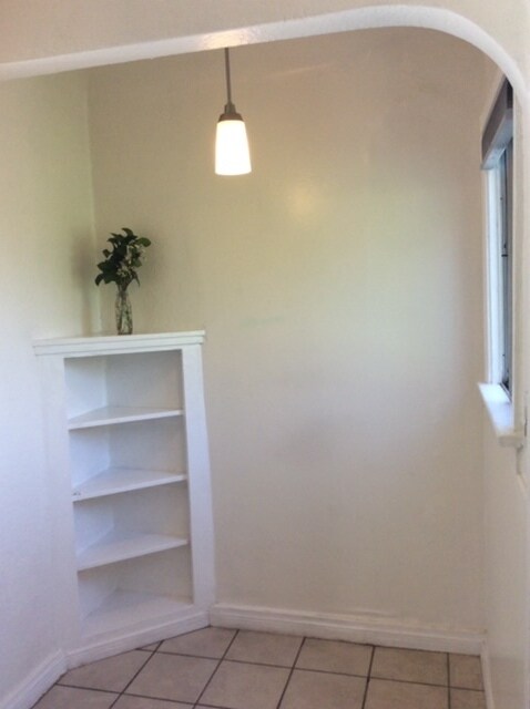 Kitchen - 1538 Silver Lake Blvd