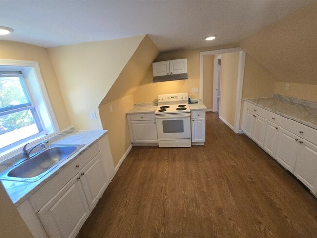 Foto del edificio - 210 County St