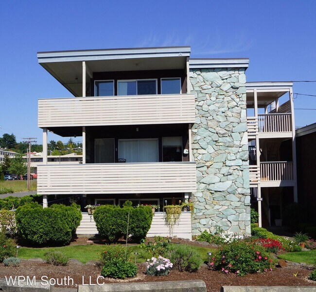 Building Photo - 2 br, 1 bath House - 22612 6th Avenue Sout...