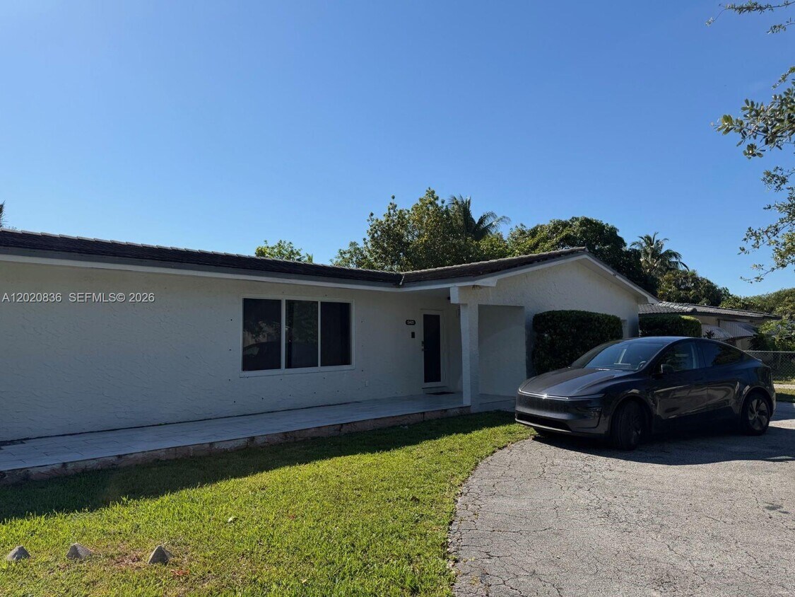 Foto del edificio - 13425 NW 2nd Ave