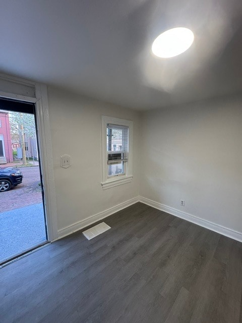 Building Photo - 409 Beech St
