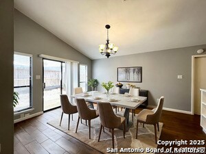 Foto del edificio - 6607 Honey Hill
