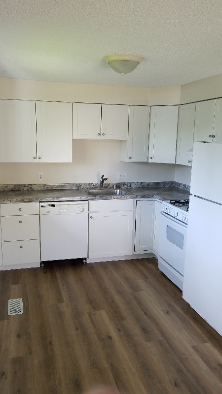 Foto del edificio - 1025 E Kincaid St
