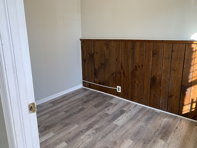 first floor bedroom - 334 W 29th St